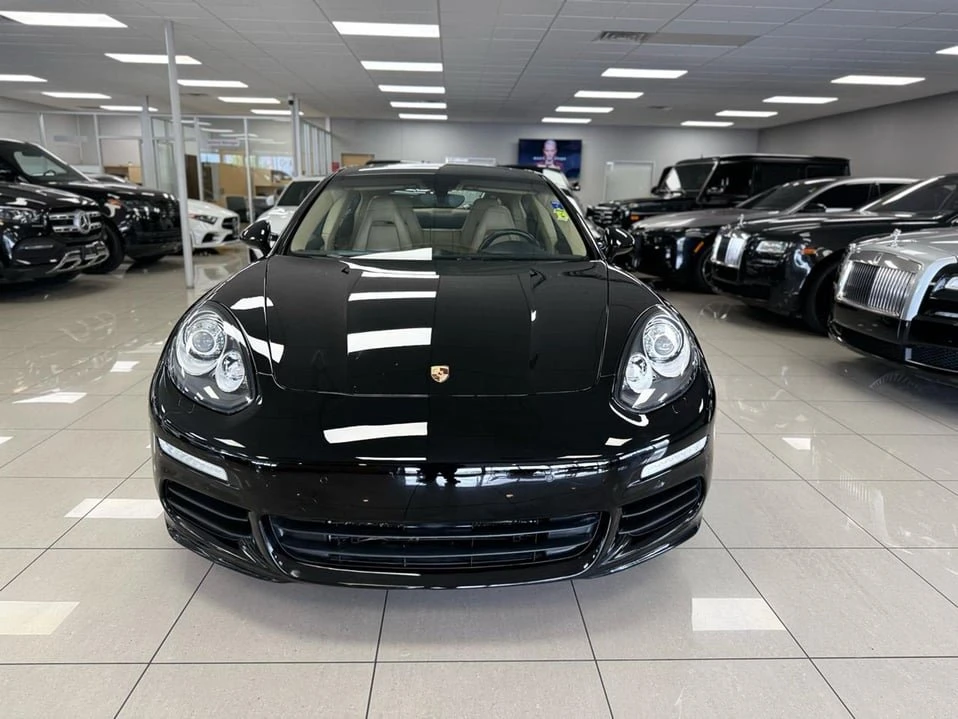 2016 Porsche Panamera - Image 4 of 20