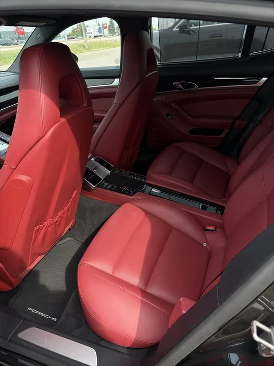 2016 Porsche Panamera - Image 8 of 11