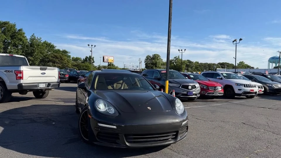 2016 Porsche Panamera - Image 5 of 20