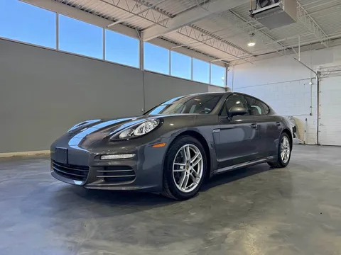 2016 Porsche Panamera
