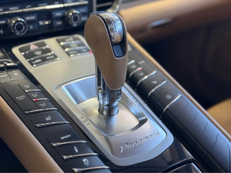 2016 Porsche Panamera - Image 6 of 16