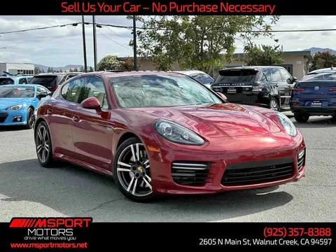 2016 Porsche Panamera GTS