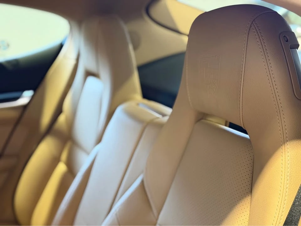 2016 Porsche Panamera - Image 8 of 16
