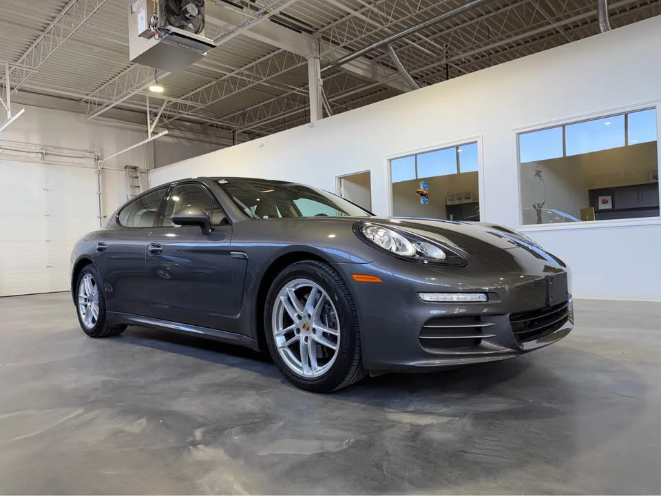 2016 Porsche Panamera - Image 2 of 16