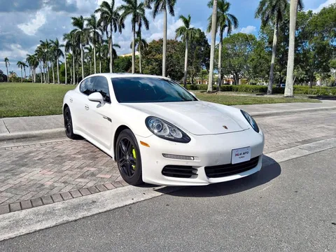 2016 Porsche Panamera S E-Hybrid Sedan 4D