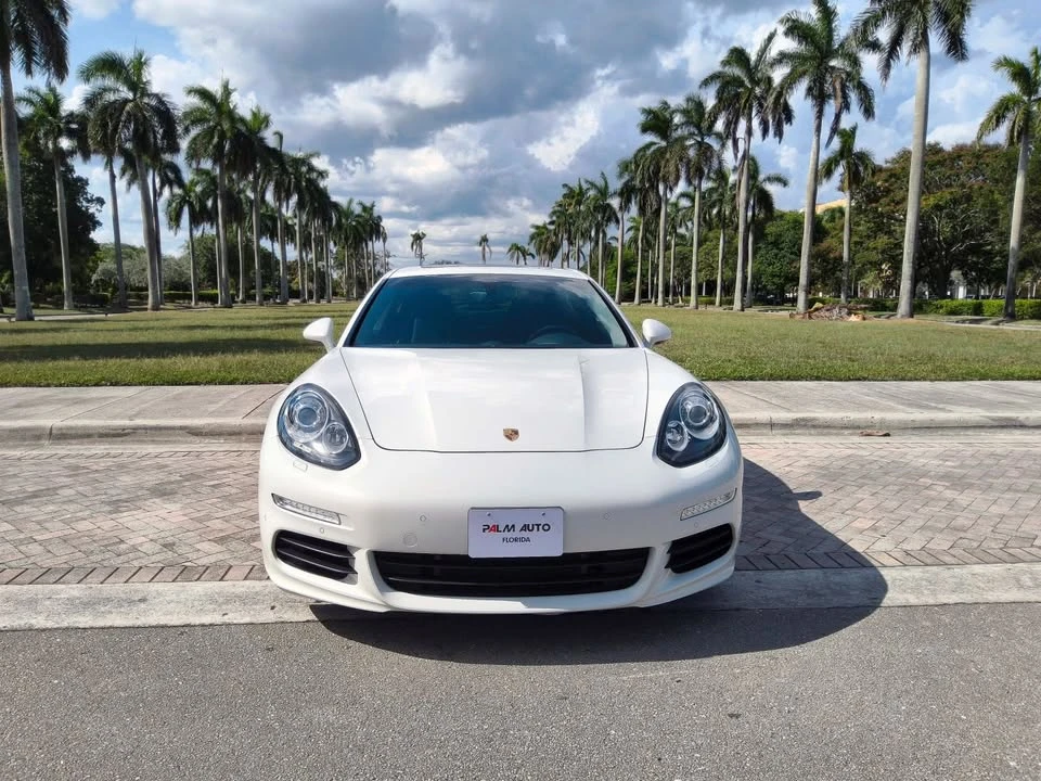 2016 Porsche Panamera - Image 2 of 20