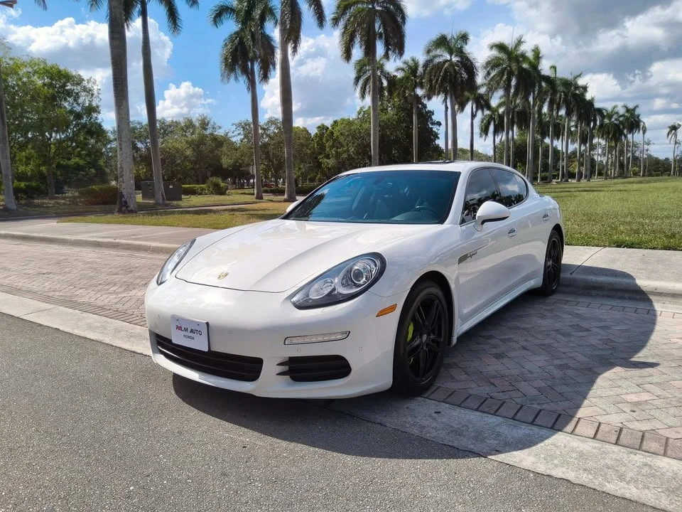 2016 Porsche Panamera - Image 3 of 20