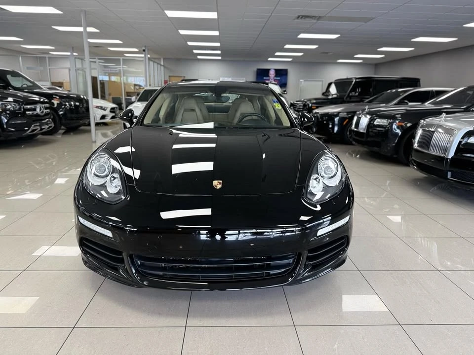 2016 Porsche Panamera - Image 4 of 20