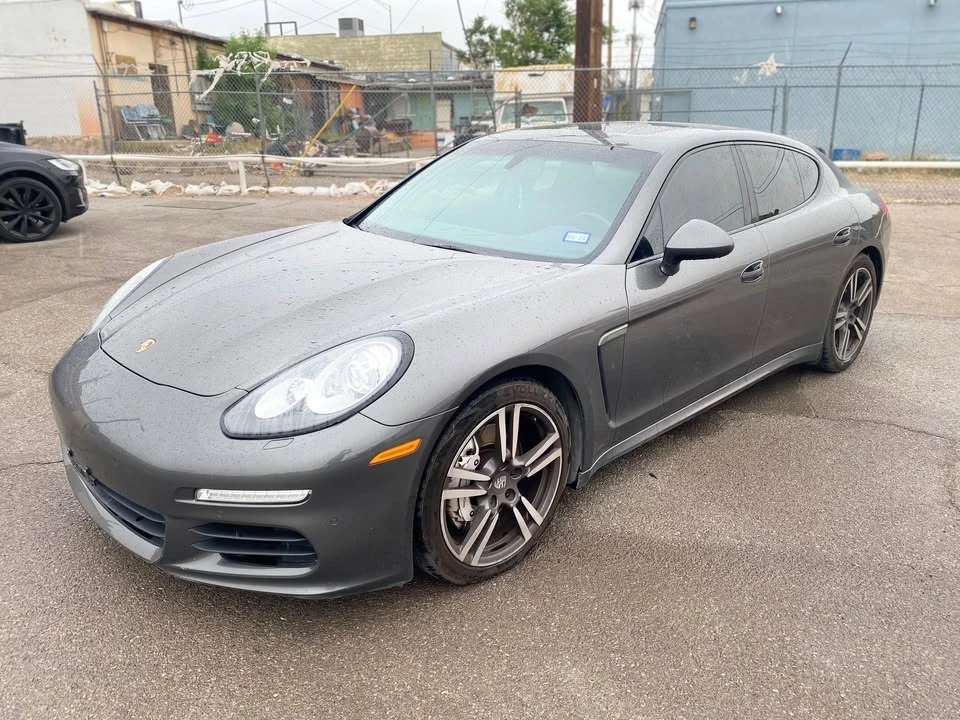 2016 Porsche Panamera - Image 3 of 11