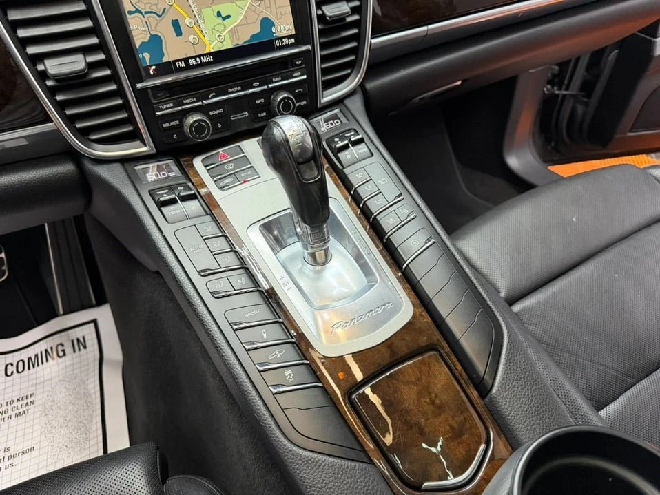 2016 Porsche Panamera - Image 4 of 20