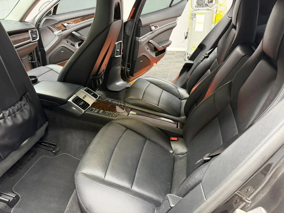 2016 Porsche Panamera - Image 15 of 20