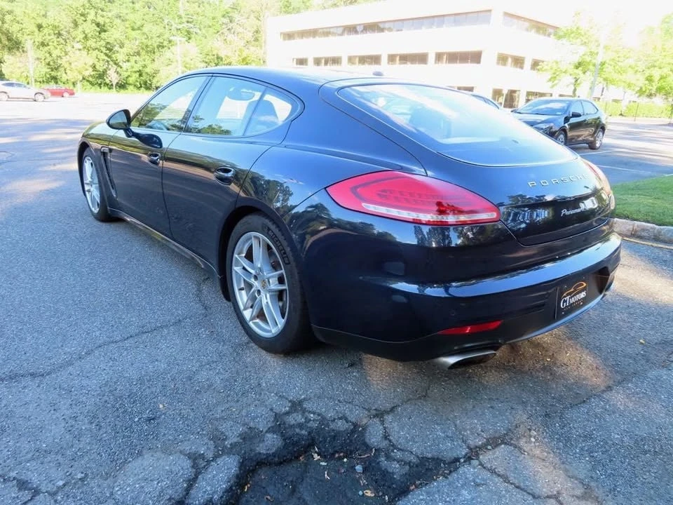 2016 Porsche Panamera - Image 13 of 20