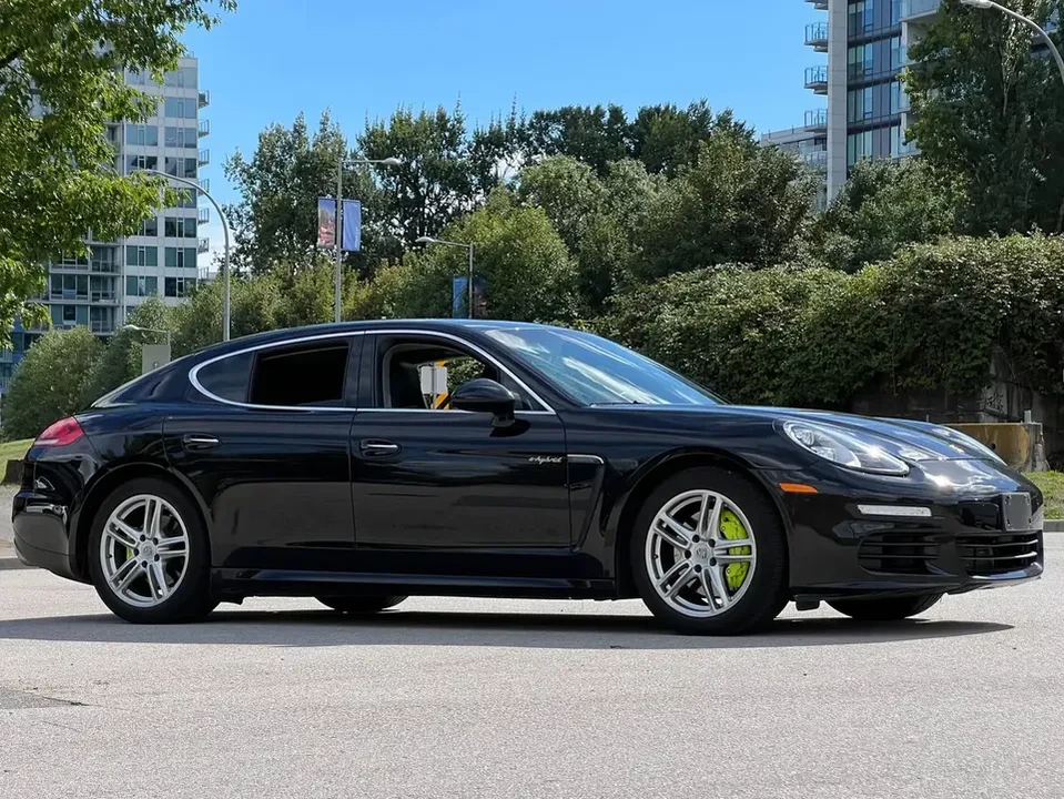 2016 Porsche 970 Panamera S - Image 2 of 18