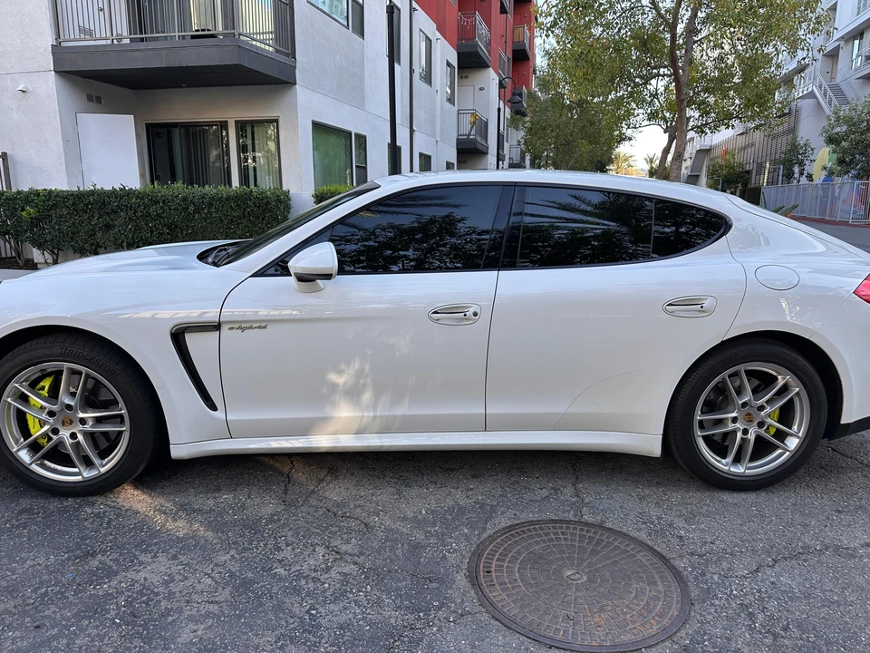 2016 Porsche 970 Panamera S - Image 19 of 31