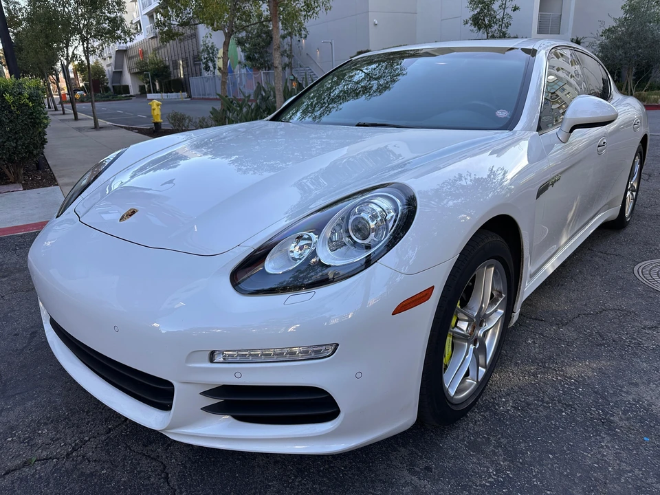 2016 Porsche 970 Panamera S - Image 7 of 31