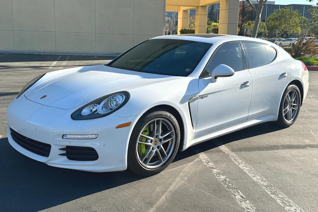 2016 Porsche 970 Panamera S - Image 8 of 31