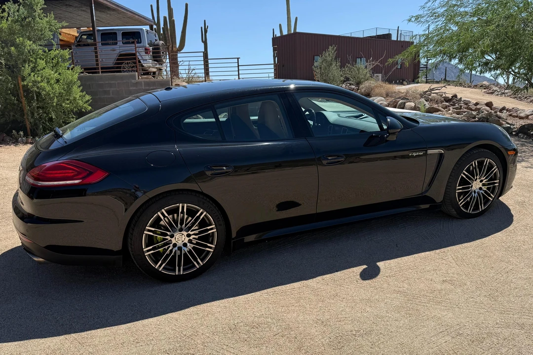 2016 Porsche 970 Panamera S - Image 3 of 31