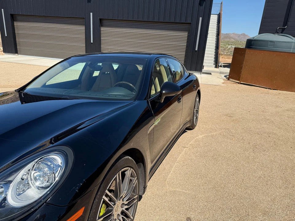 2016 Porsche 970 Panamera S - Image 29 of 31