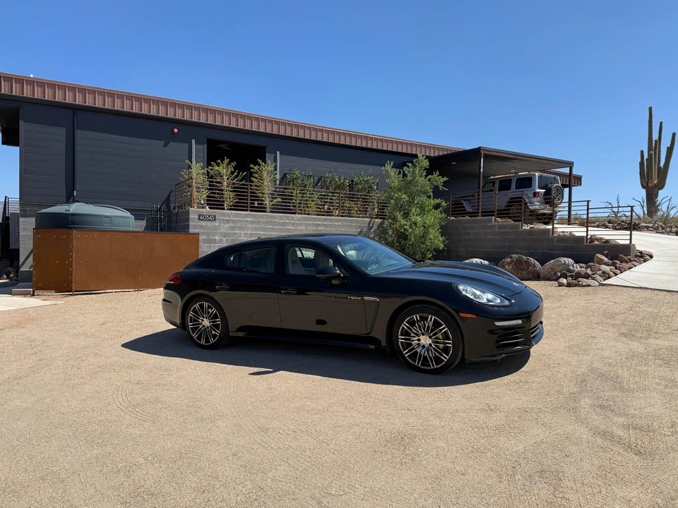 2016 Porsche 970 Panamera S - Image 10 of 31