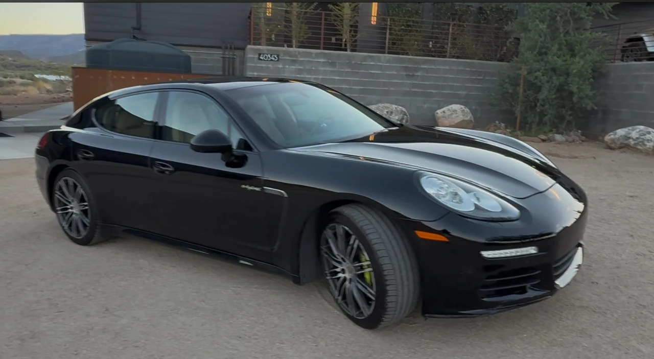 2016 Porsche 970 Panamera S - Image 24 of 31