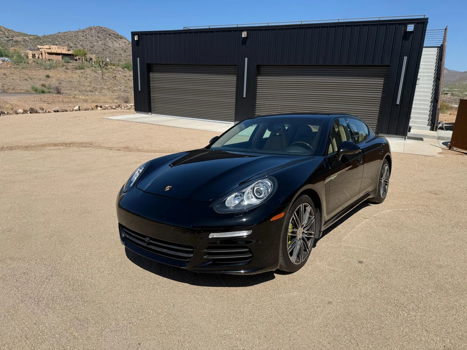 2016 Porsche 970 Panamera S - Image 6 of 31