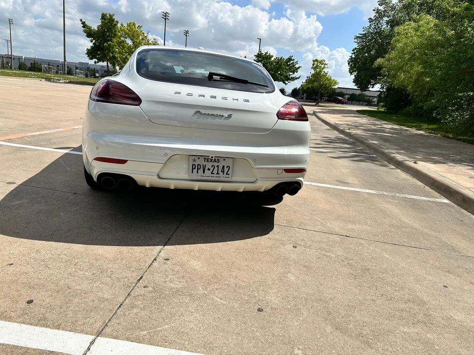 2016 Porsche 970 Panamera S - Image 10 of 31