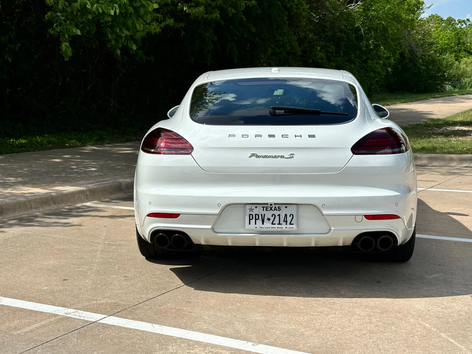 2016 Porsche 970 Panamera S - Image 14 of 31