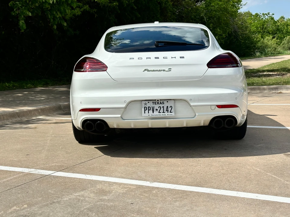 2016 Porsche 970 Panamera S - Image 12 of 31