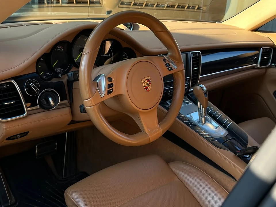 2016 Porsche 970 Panamera S - Image 13 of 18