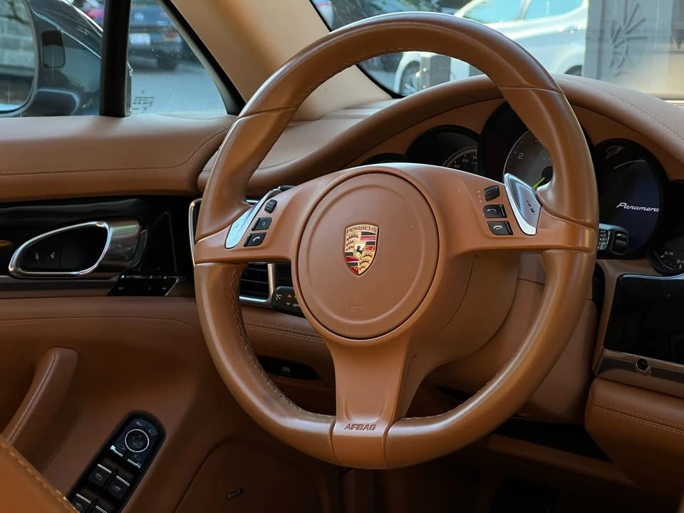 2016 Porsche 970 Panamera S - Image 8 of 18
