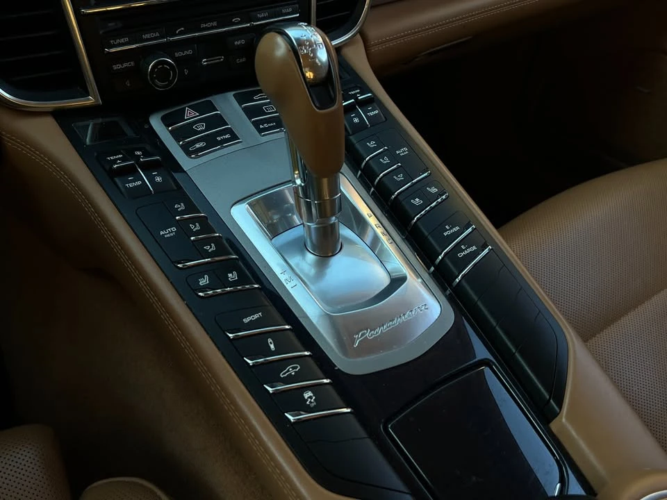 2016 Porsche 970 Panamera S - Image 18 of 18
