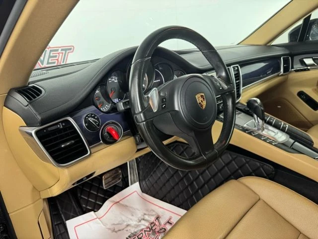 2016 Porsche 970 Panamera - Image 10 of 12