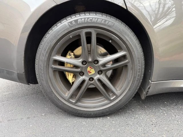 2016 Porsche 970 Panamera - Image 11 of 12