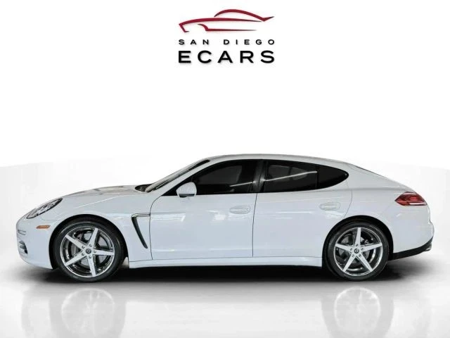 2016 Porsche 970 Panamera - Image 8 of 12