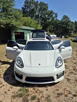 2016 Porsche Panamera Turbo