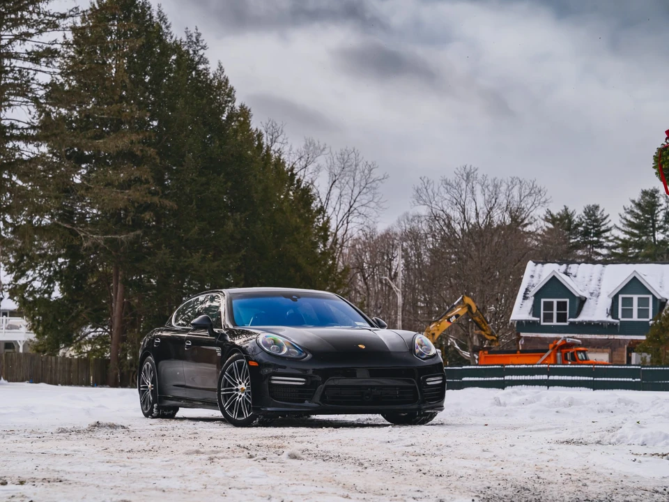 2016 Porsche 970 Panamera Turbo - Image 2 of 31