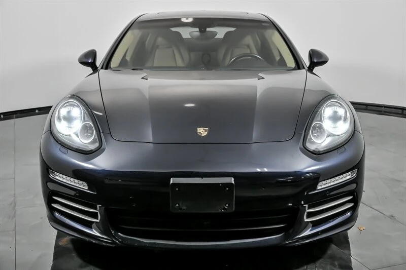 2016 Porsche 970 Panamera - Image 4 of 21