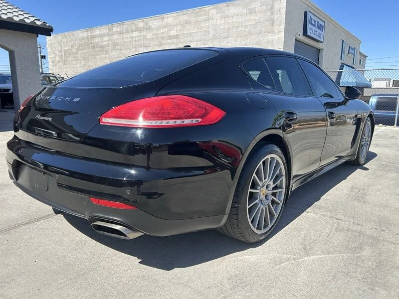 2016 Porsche Panamera - Image 6 of 31
