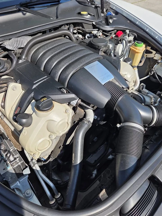 2016 Porsche Panamera - Image 7 of 20
