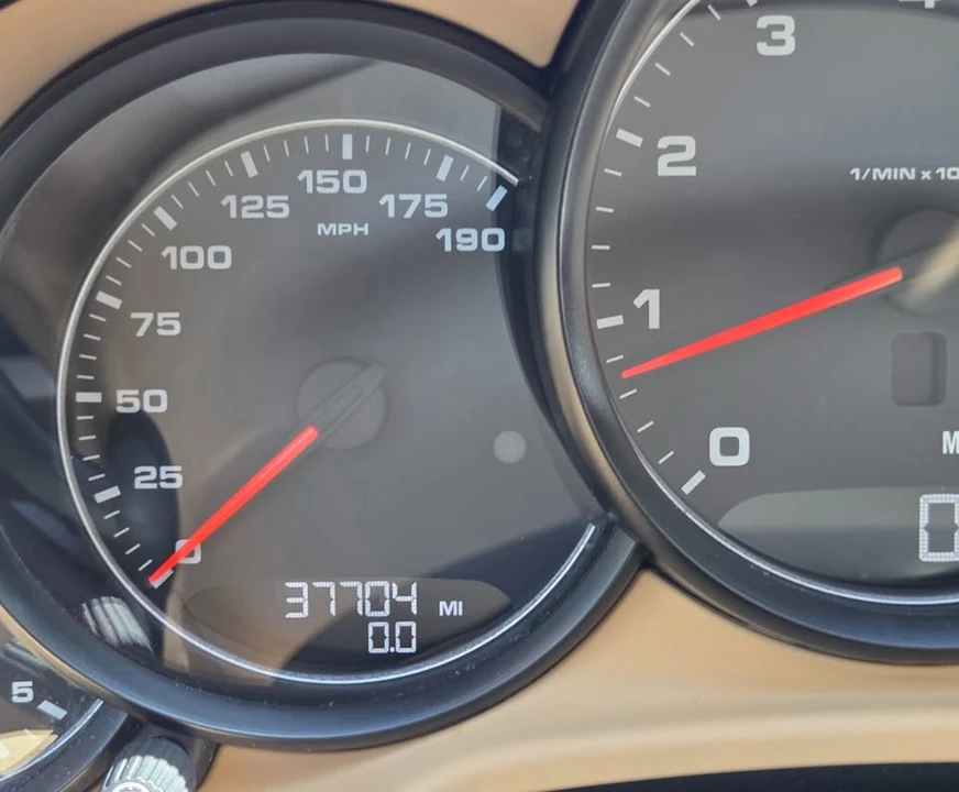2016 Porsche Panamera - Image 2 of 20