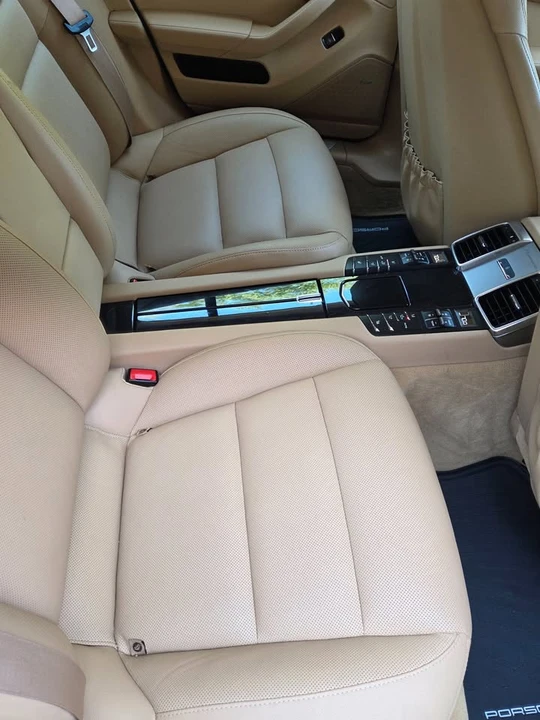 2016 Porsche Panamera - Image 8 of 20