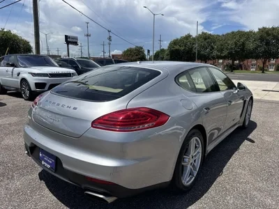 2016 Porsche Panamera - Image 8 of 20