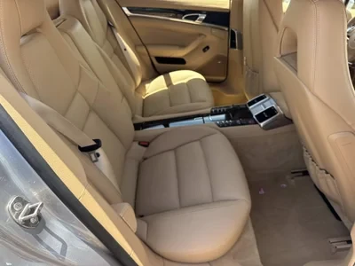 2016 Porsche Panamera - Image 11 of 20