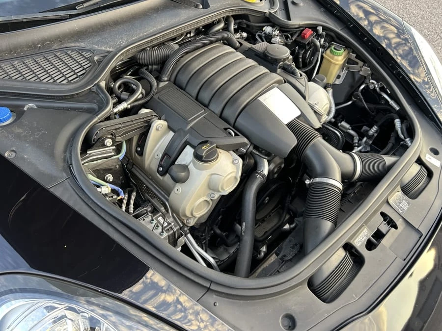 2016 Porsche 970 Panamera - Image 10 of 12