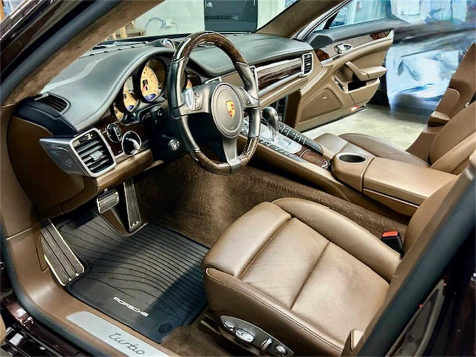 2016 Porsche Panamera - Image 16 of 31