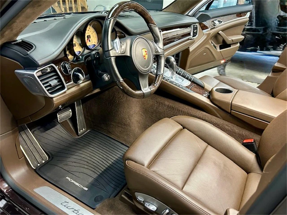 2016 Porsche Panamera - Image 17 of 31