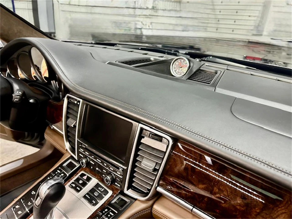 2016 Porsche Panamera - Image 20 of 31
