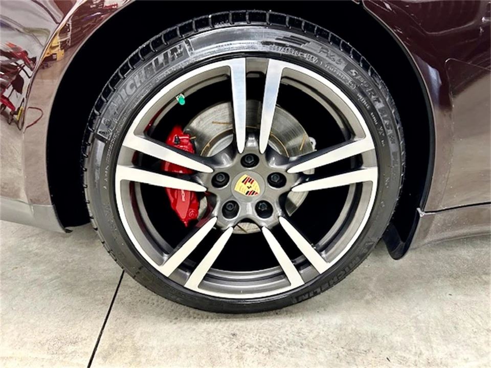 2016 Porsche Panamera - Image 31 of 31