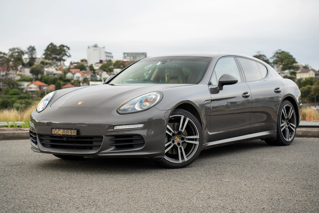 2016 Porsche 970 Panamera S - Image 9 of 31