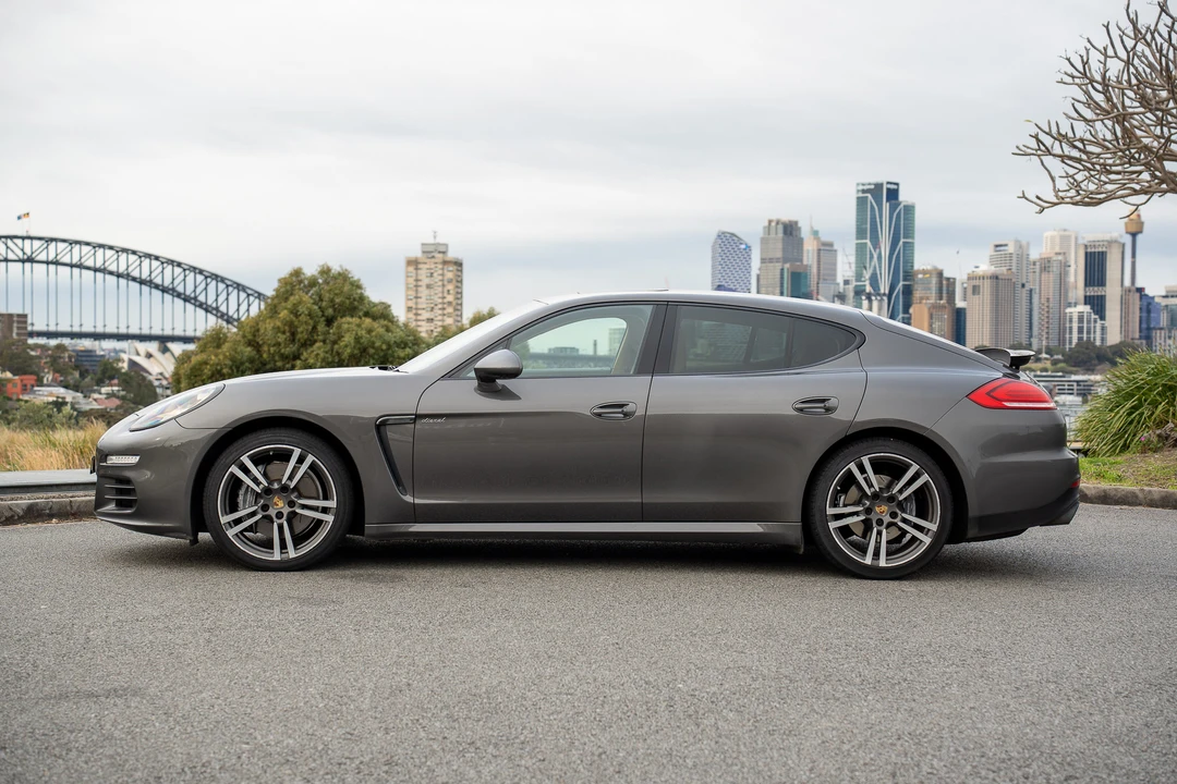 2016 Porsche 970 Panamera S - Image 8 of 31